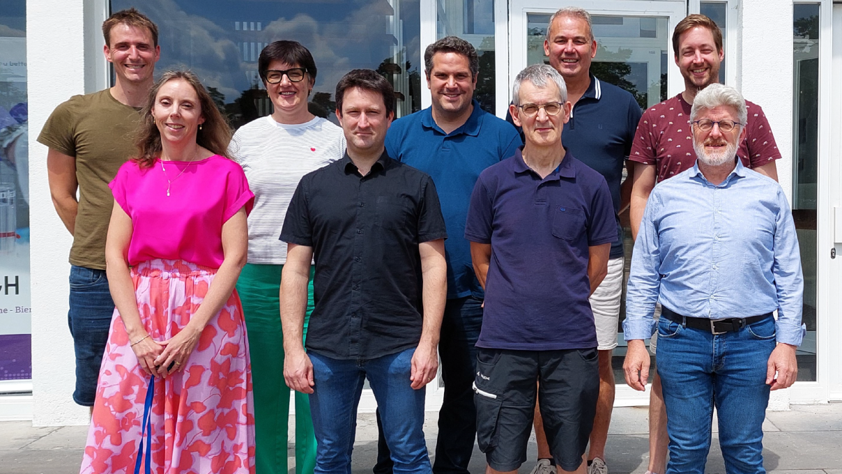 SCK CEN team behind STAB-SLAK project